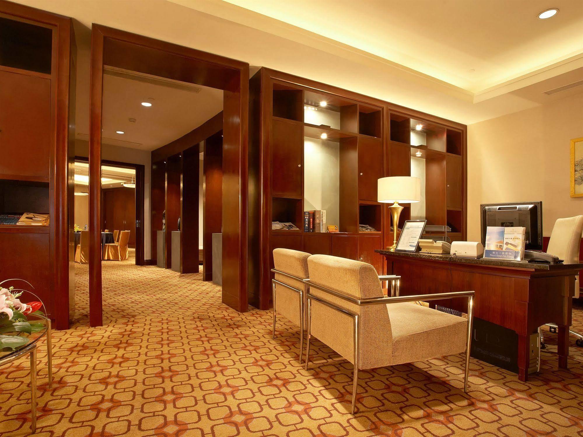 Wuhan Jin Jiang International Hotel Dış mekan fotoğraf